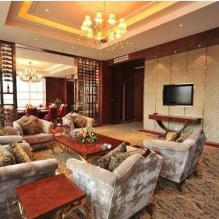 S&N Dalian Hotel Exterior foto