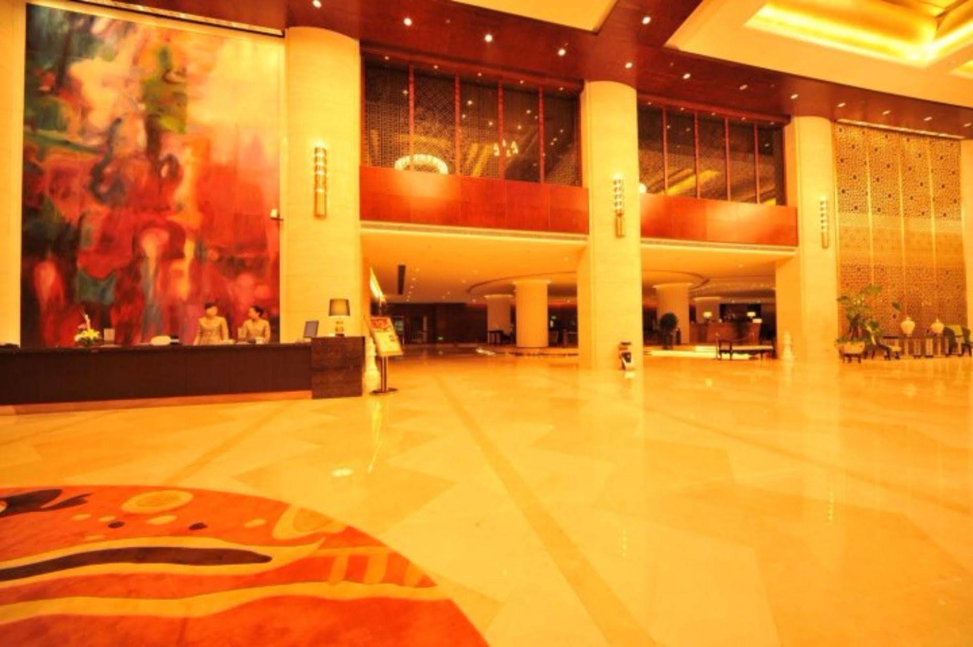 S&N Dalian Hotel Exterior foto
