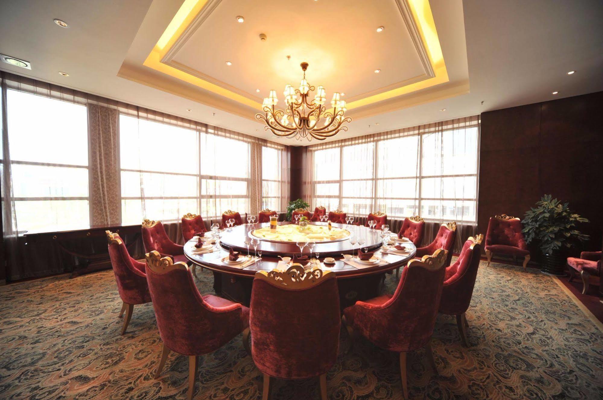 S&N Dalian Hotel Exterior foto